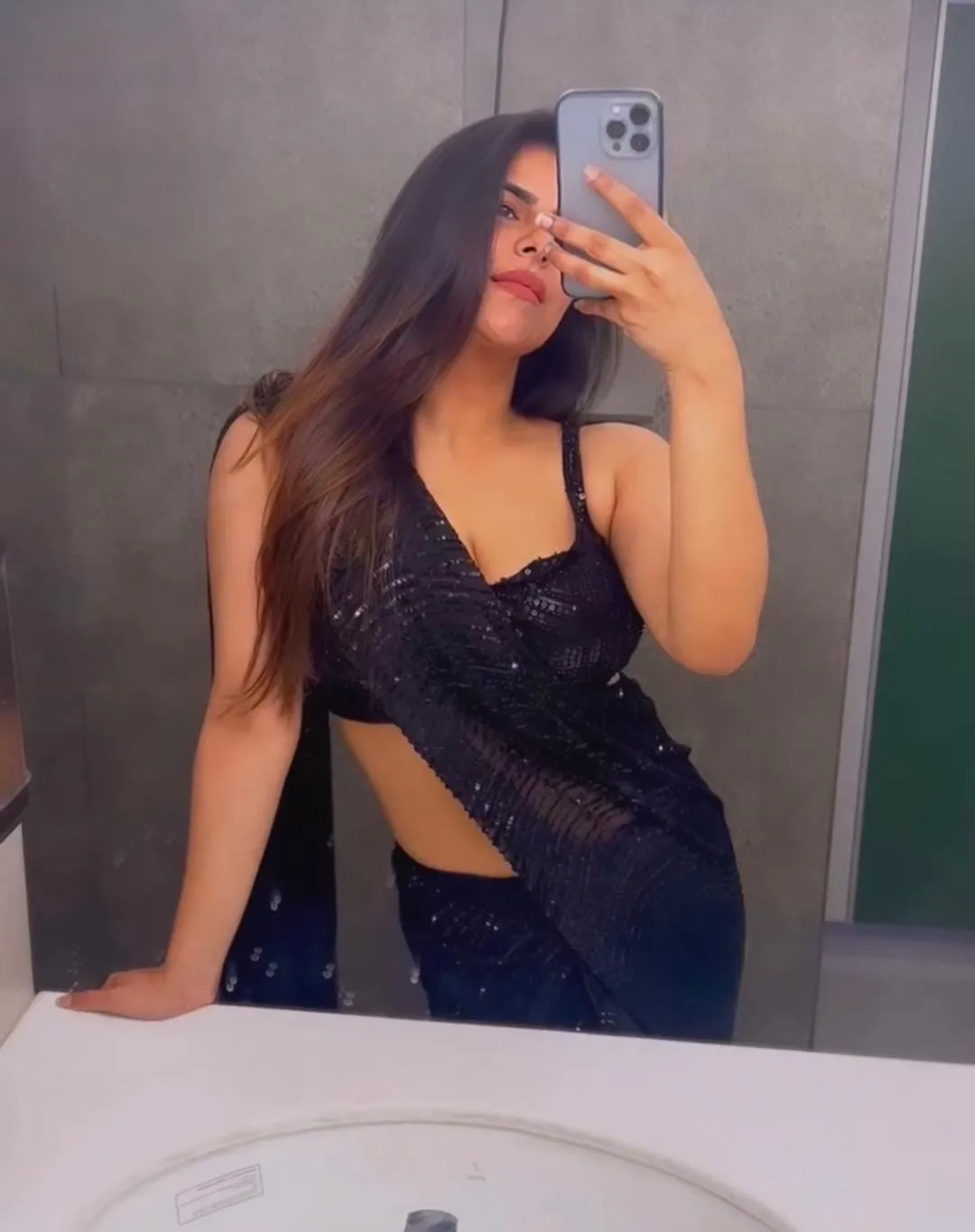 Escort VIP Escorts Purbi in Chennai